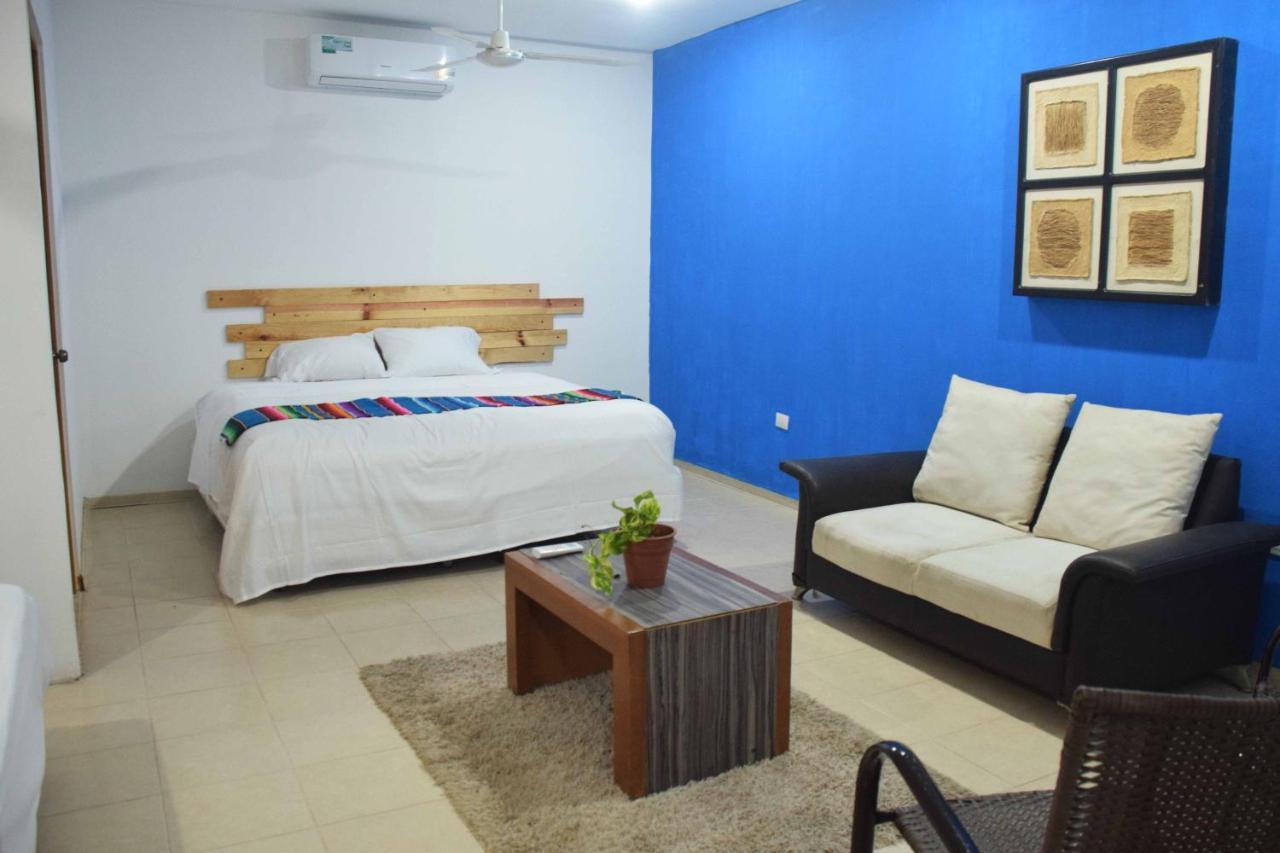 Hostal Casa Bohemia Mérida Esterno foto