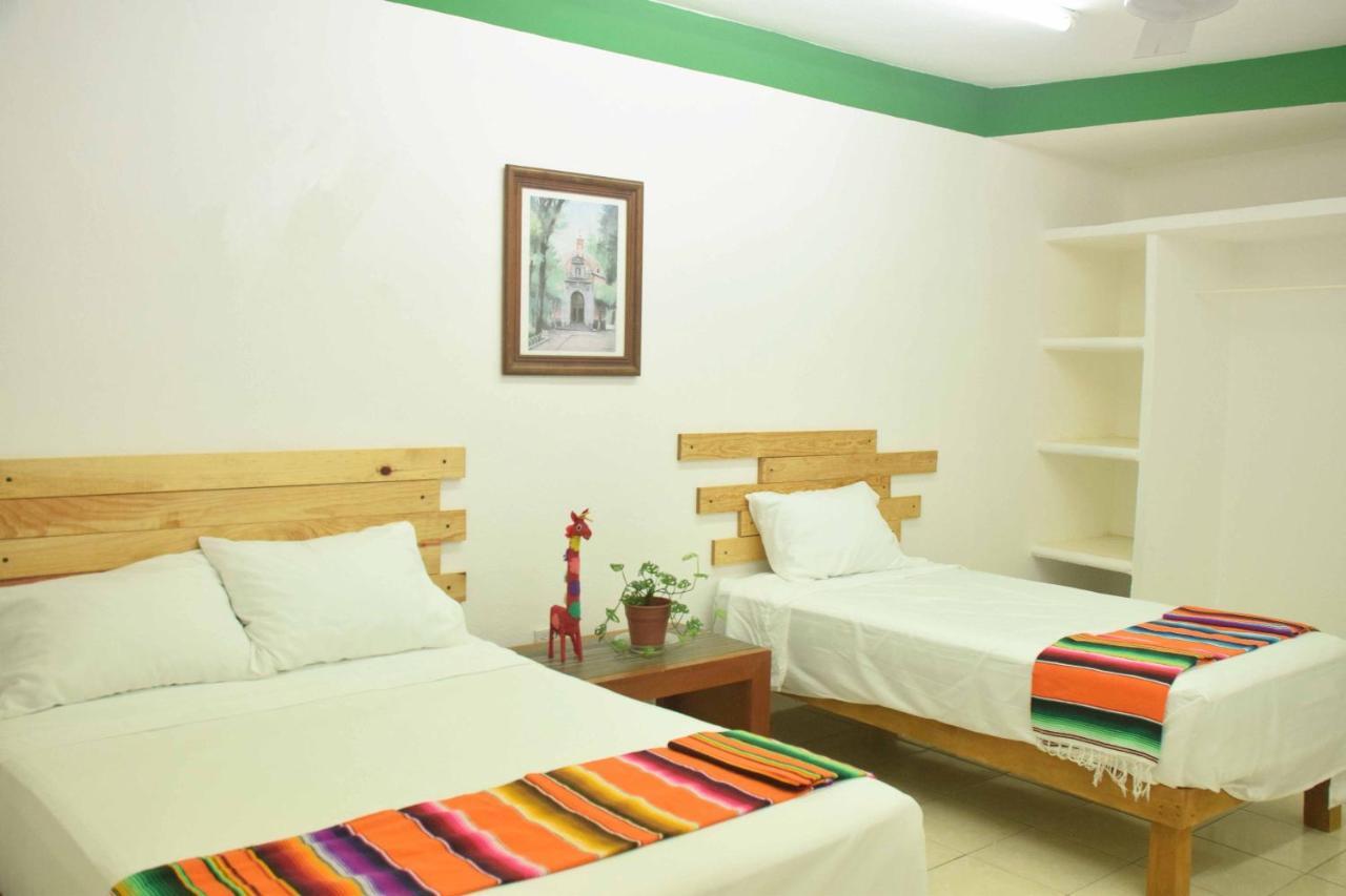 Hostal Casa Bohemia Mérida Esterno foto