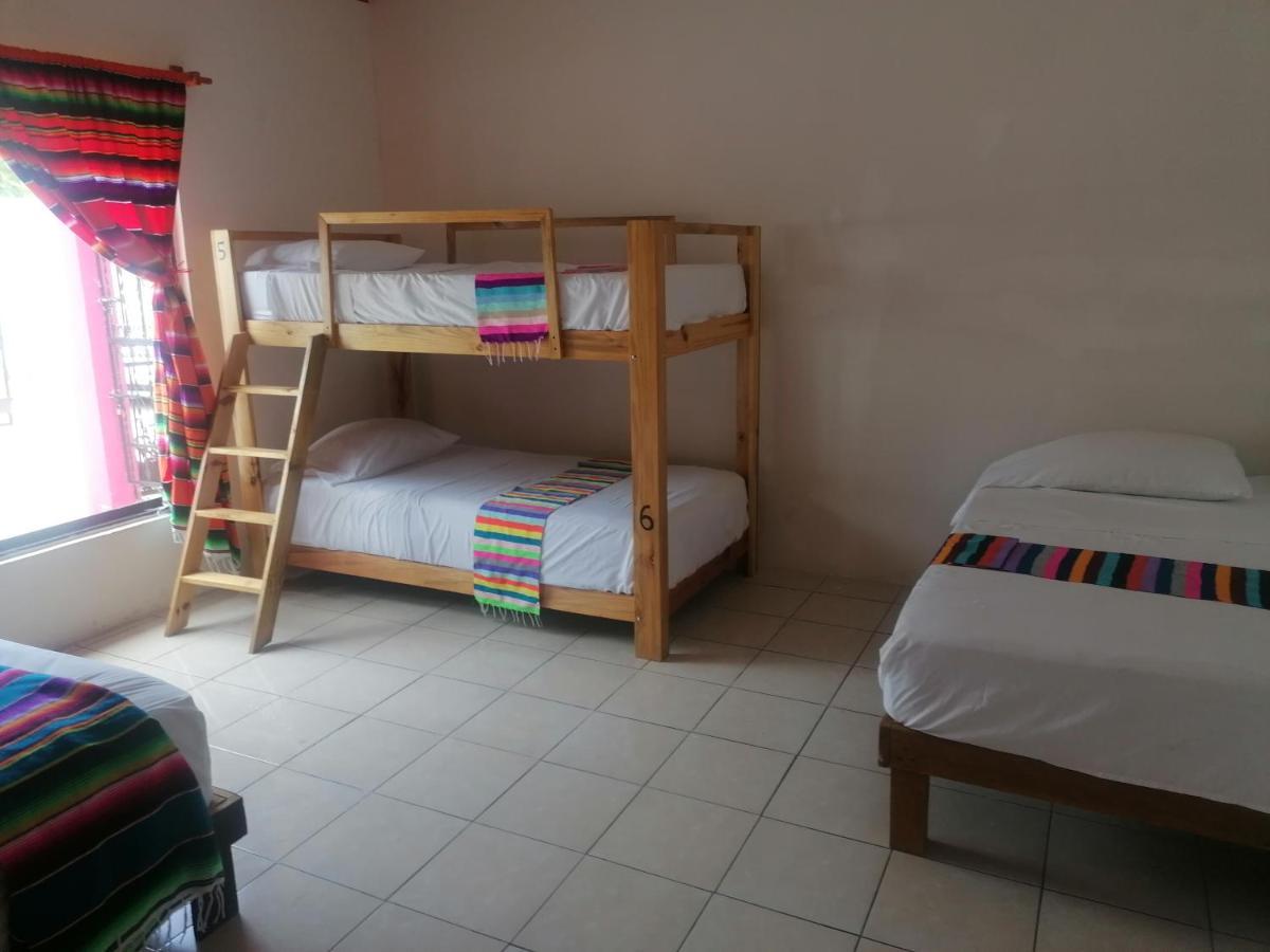 Hostal Casa Bohemia Mérida Esterno foto